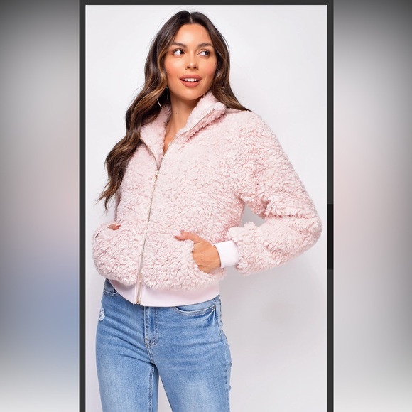 Celebrity Fashion by Hera Collection Sherpa Pink Jacket - Picture 1 of 16